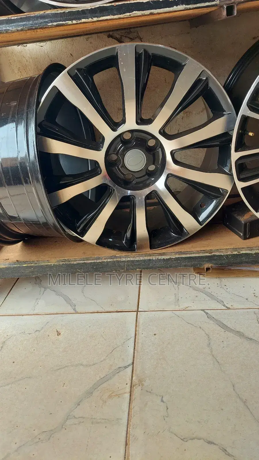 Range Rover Size 20