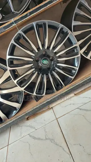 Range Rover Size 20