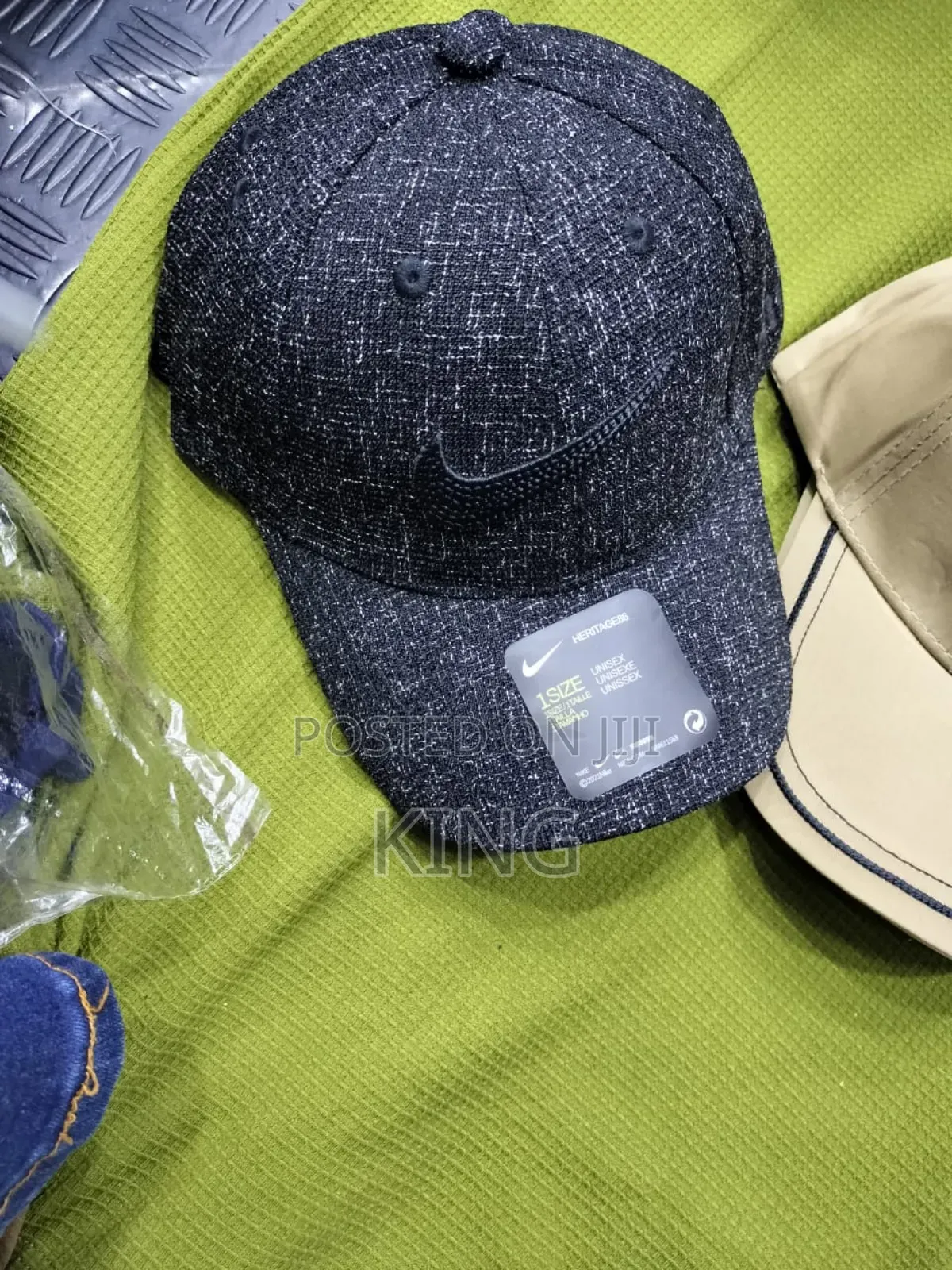 Puma Scape Caps. Nke