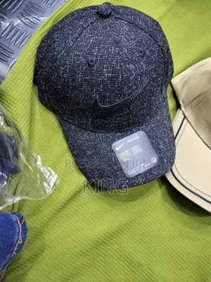 Puma Scape Caps. Nke