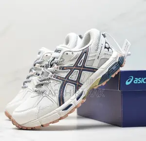 Original Asics Gel Kahana 8 Gore-Tex Trail Runner Sneakers