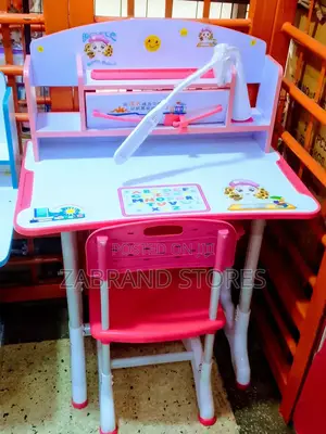 Kid's Reading Table Chair Set