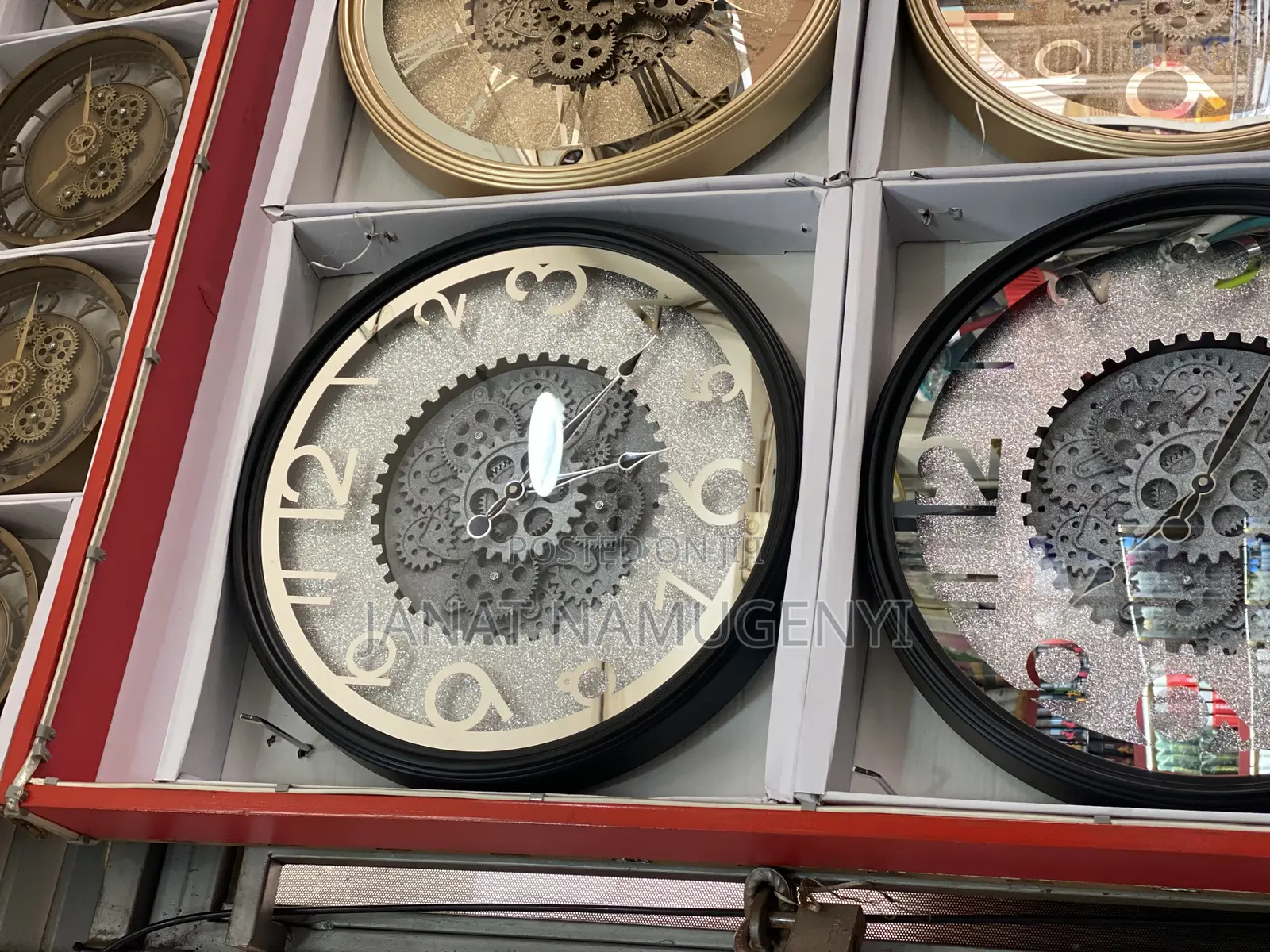 Decorative Circular Black Wall Clock