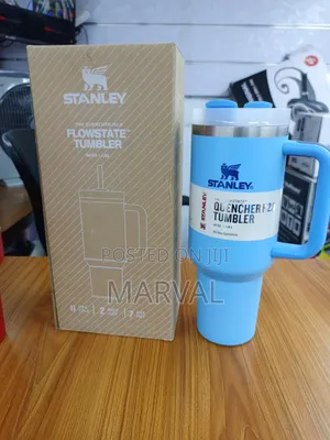 The Quencher H2.0 Flowstatetm Tumbler