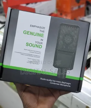 Studio Condenser Microphone/ Studio Quality Low Diaphragm