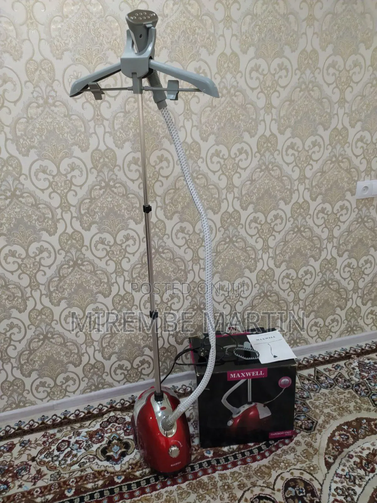 Maxwell Professional Garment Steamer With Hanger