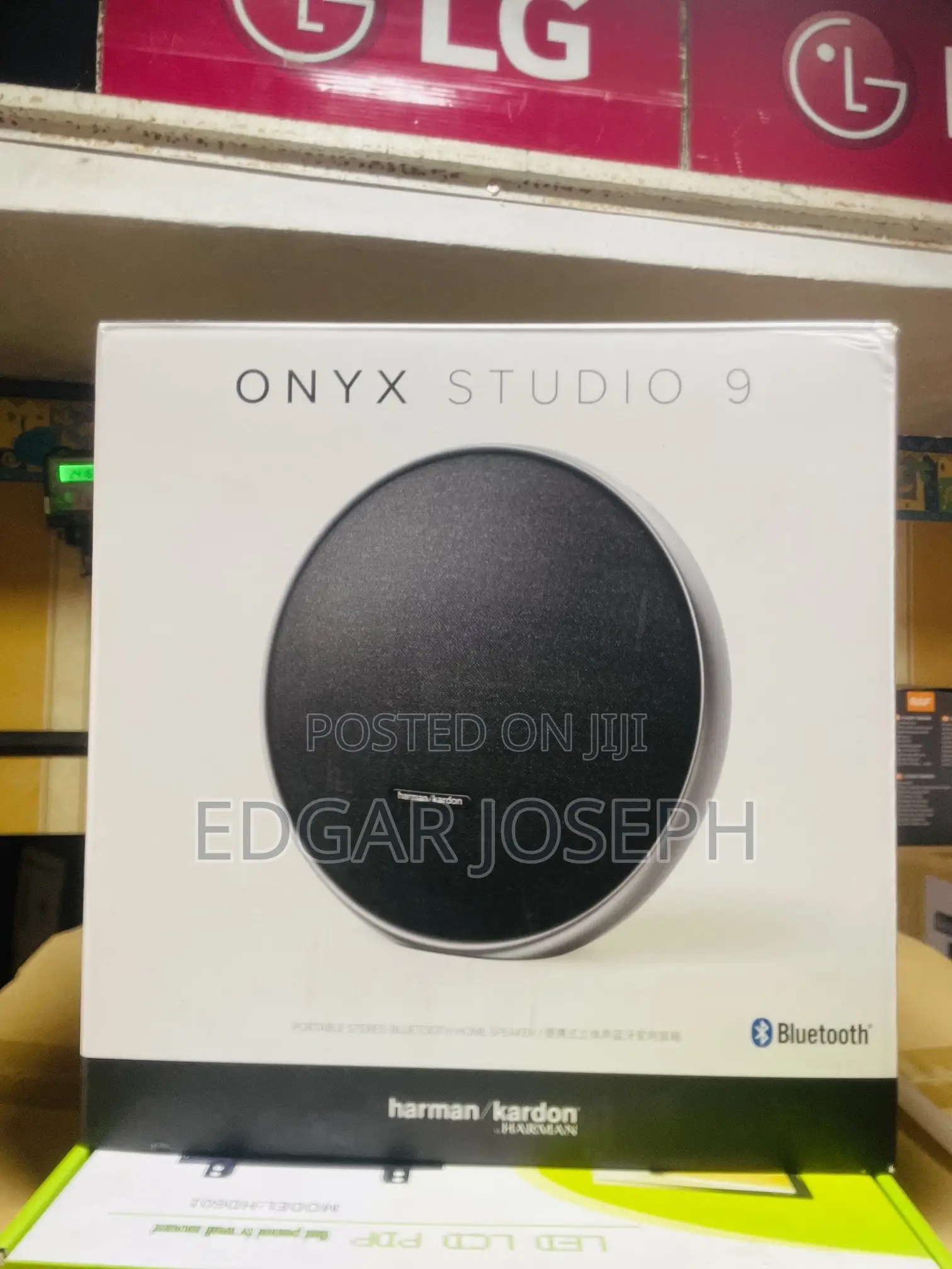 Studio 9 Harman Kardon Onyx
