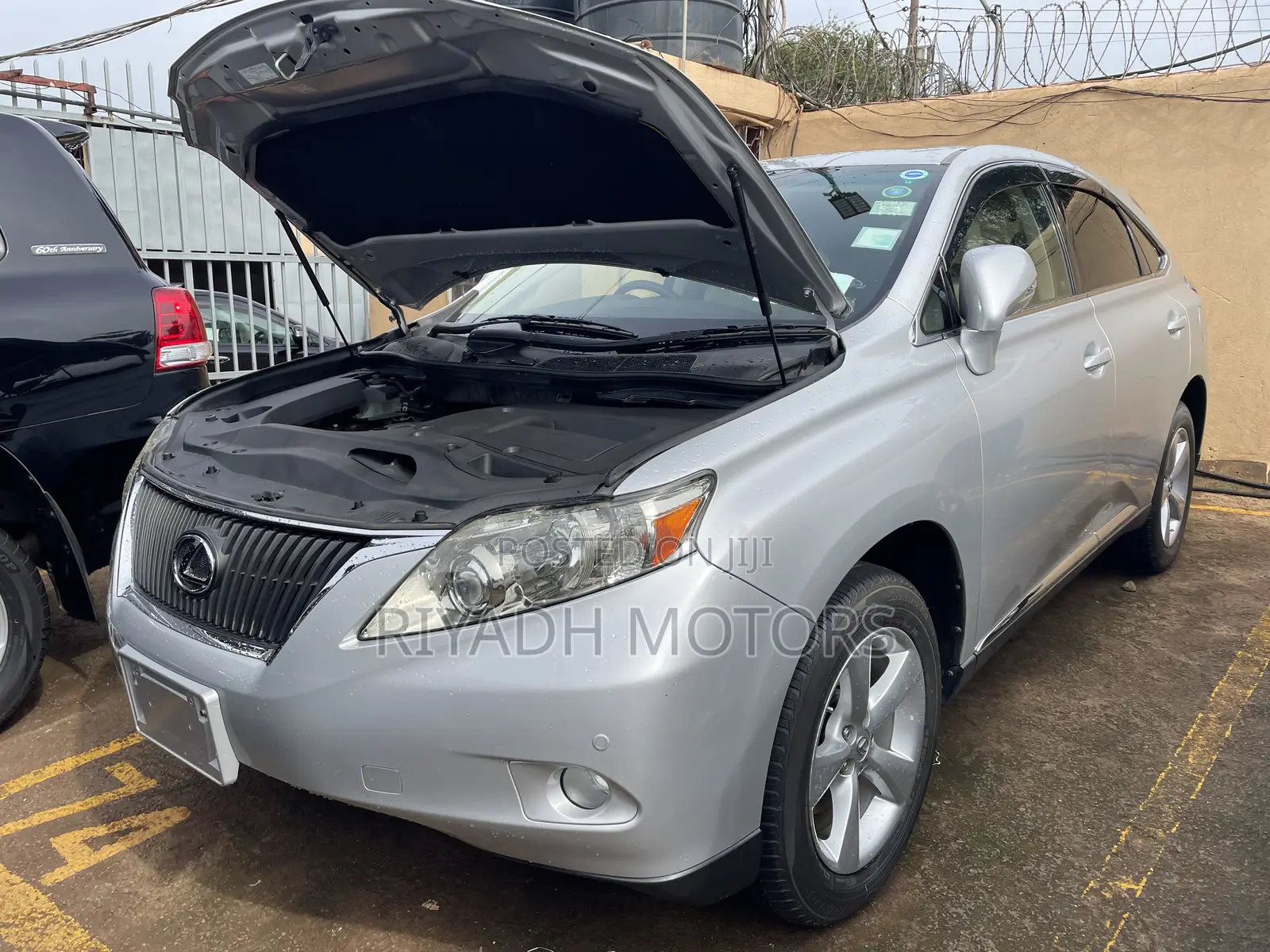 Lexus RX270 2012 Silver