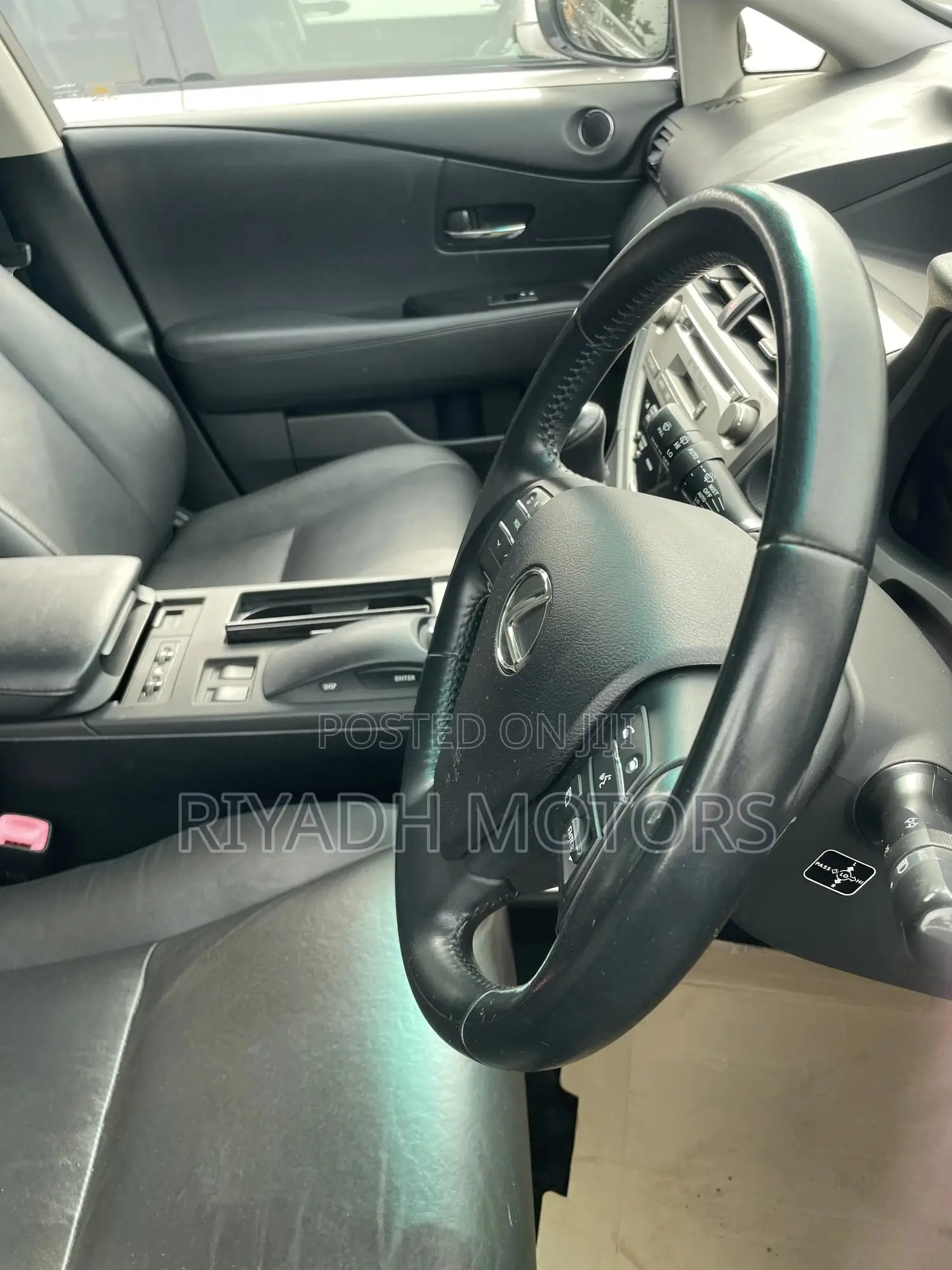 Lexus RX270 2011 Black