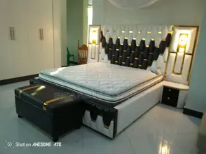Fulll Romm Classic Geometry Bed