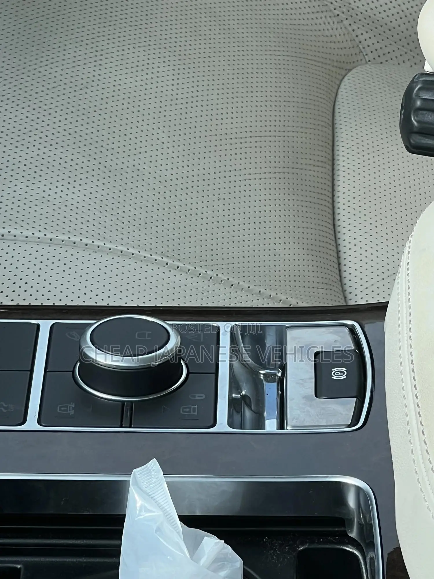 Land Rover Range Rover Vogue 2019 White