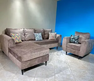 Hasaan Sofa Set