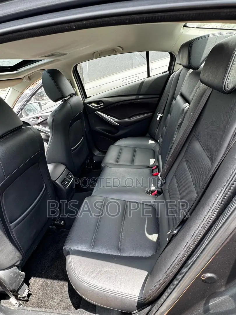 Audi Q3 2016 Gray