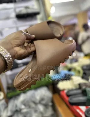 Original Brown Adidas Yeezy Silde Push in Sandals