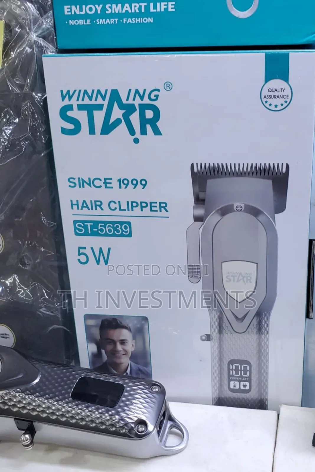 Winning Star St-5609 Wireless Shaver With Solar Panel 