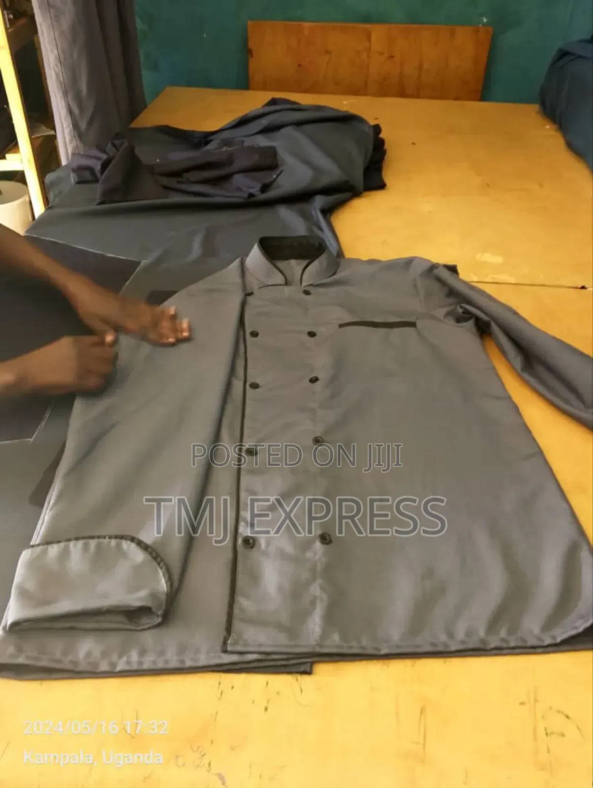 Long Sleeved Chef Uniforms Shirt