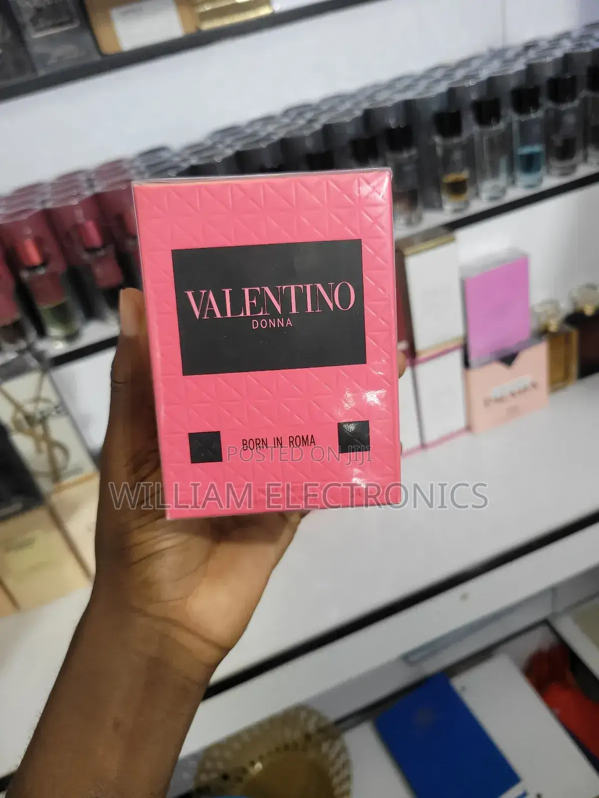 Valentino Donna Eau De Parfum for Women
