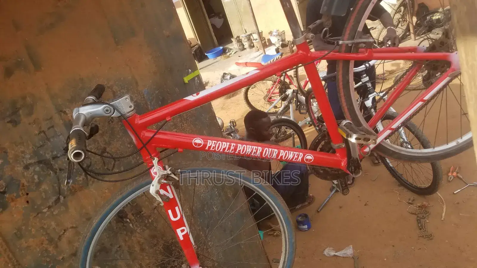 Bike Spraying Customizing