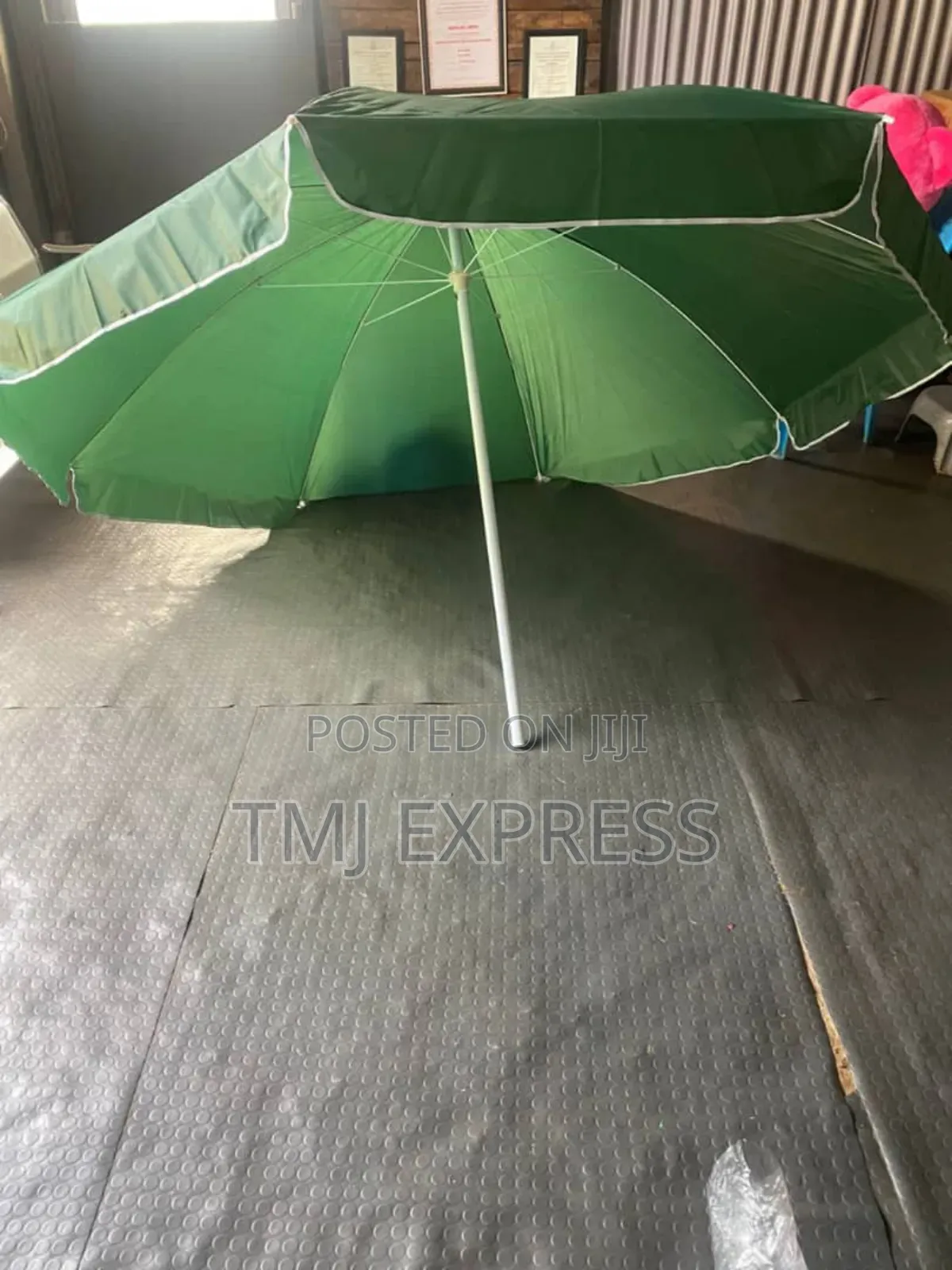 Big Commercial Umbrellas