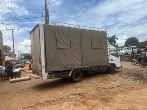 Car Cover Made in Lipstick Waterproof Material