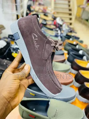 Clarks Mens Iconic Wallabee Original, 10