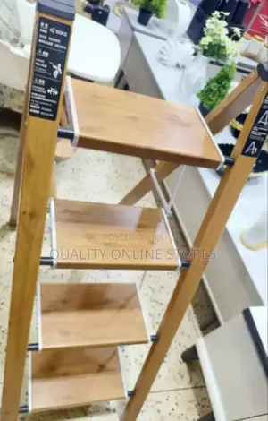 Foldable Wooden Ladder