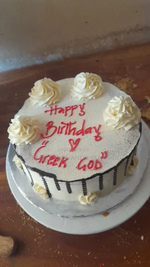 Small Birthdays Cakes Parties Yummy Cream Cakes 839kk