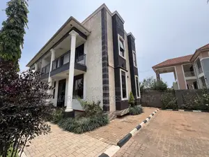 Furnished 3bdrm House in Bugolobi, Central Division for rent