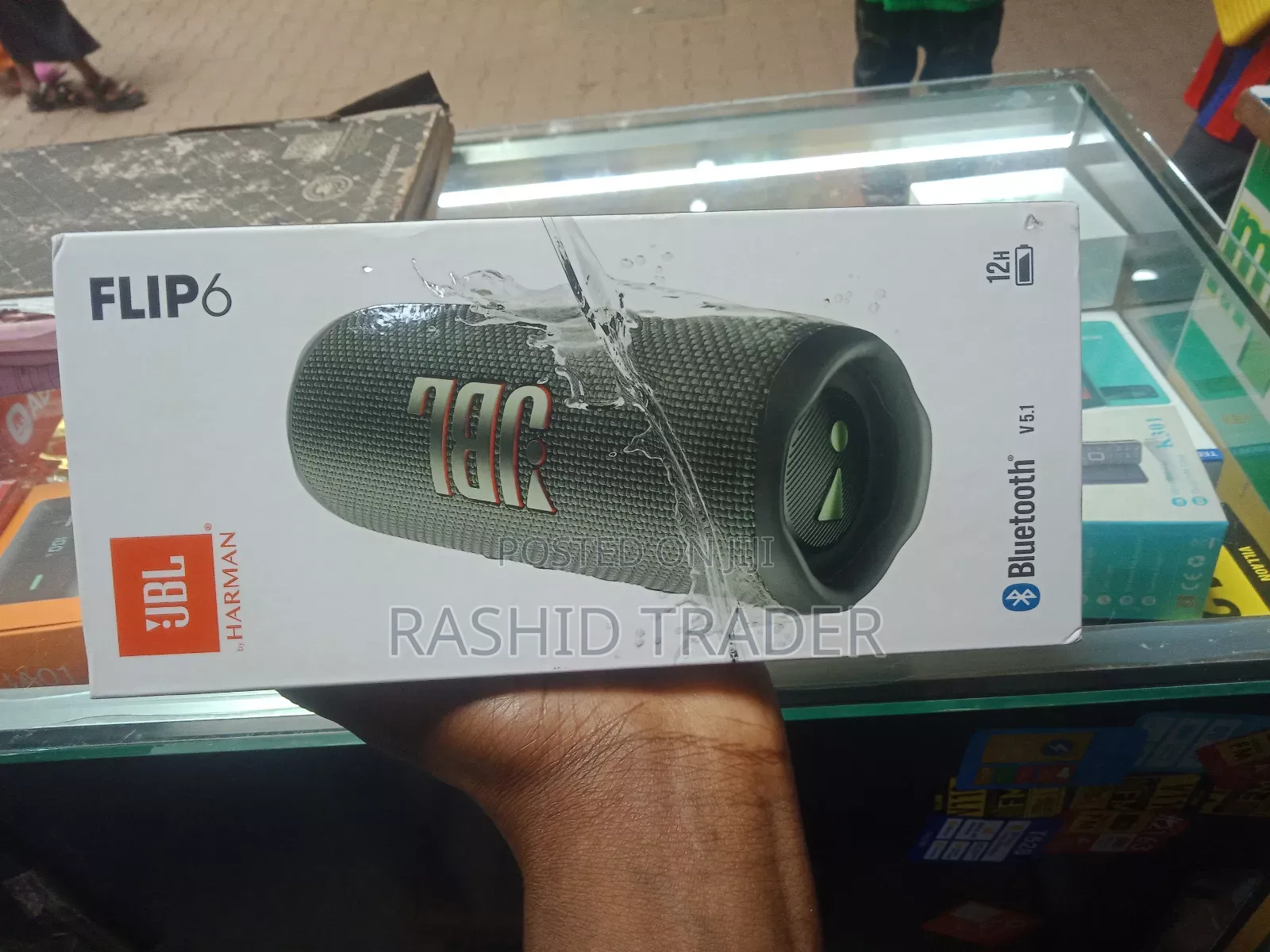 JBL Flip 6 Bluetooth Speaker