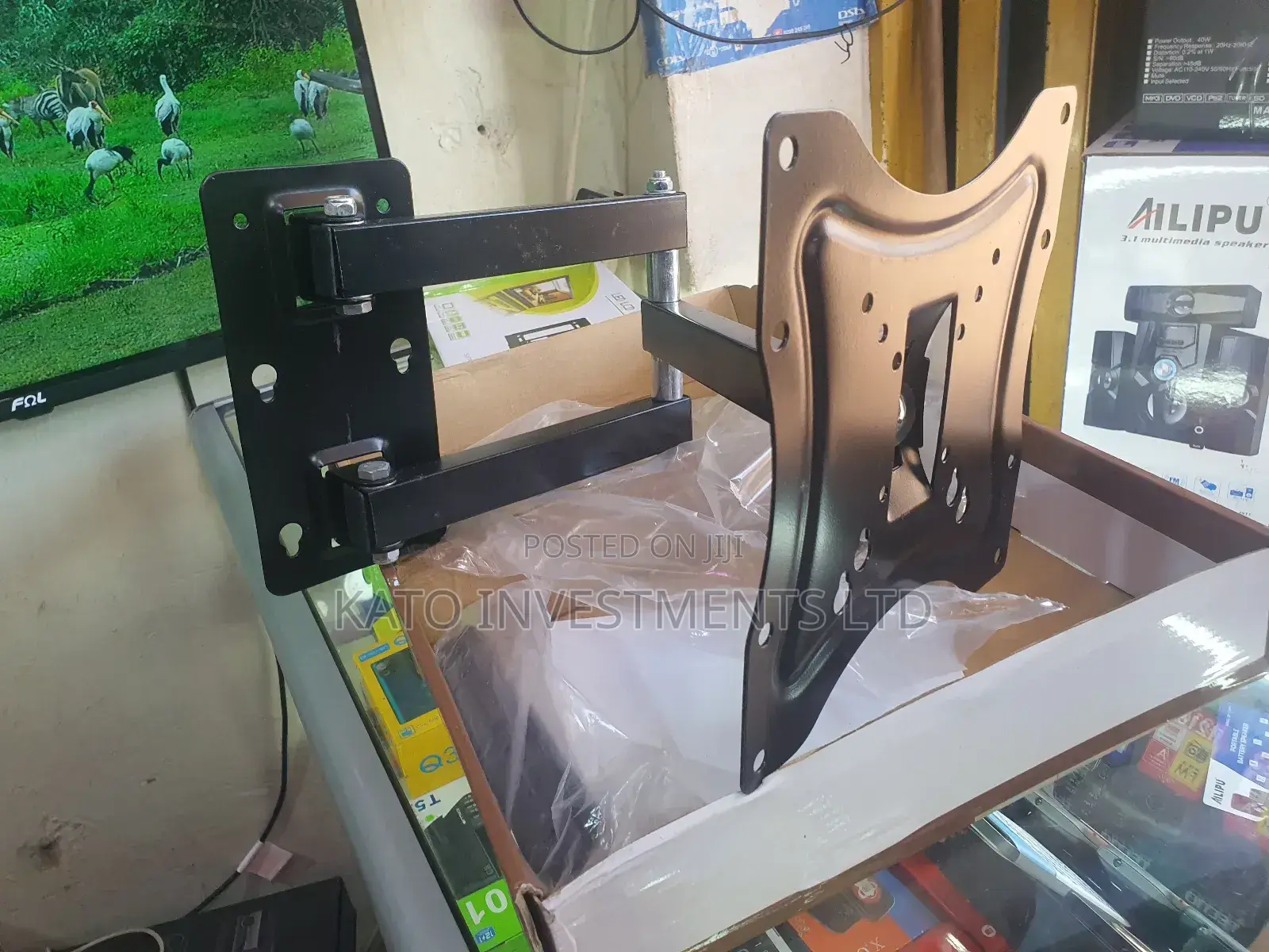 Rotate Wall Mount