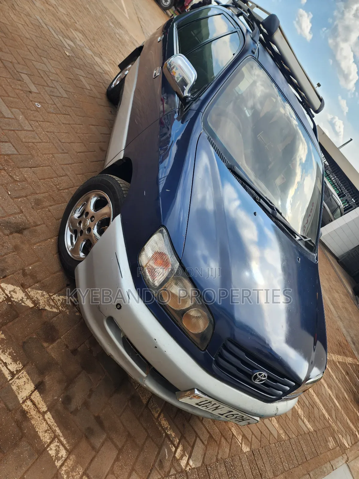 Toyota Ipsum 1999 Blue