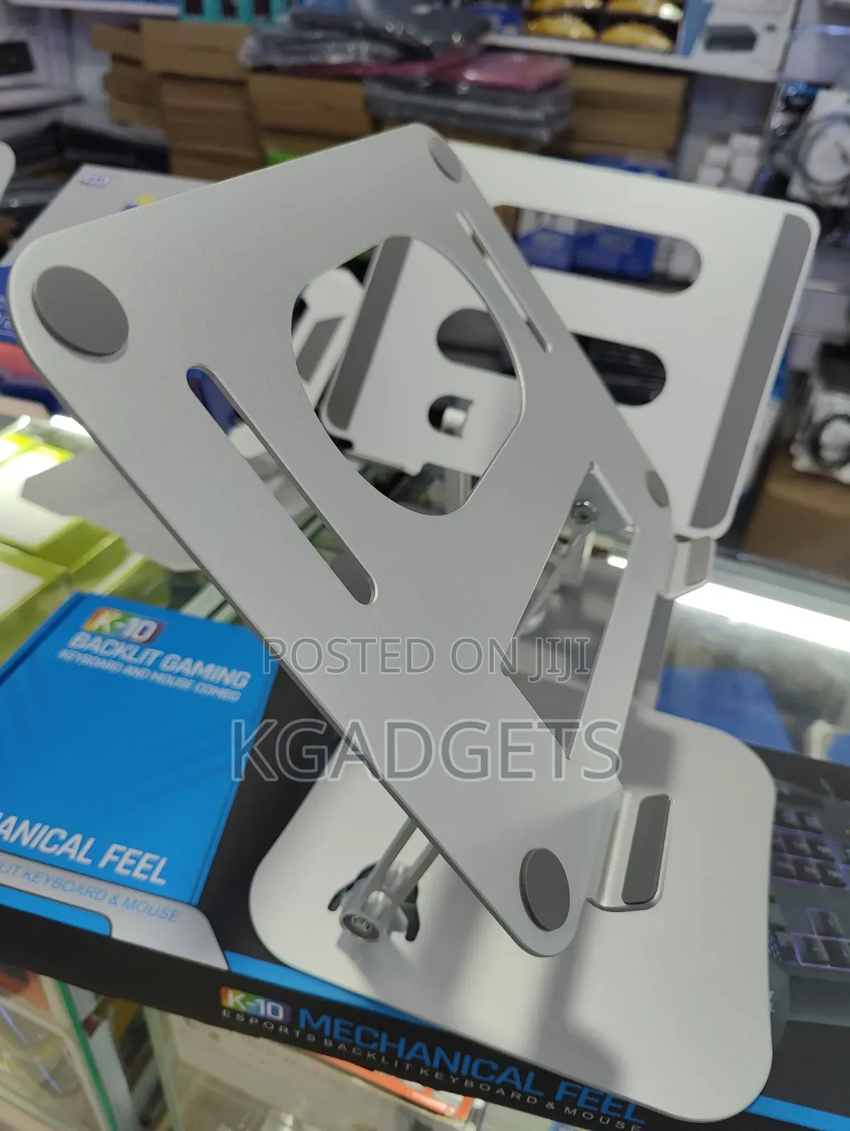 Laptop Stand With Aluminum Body