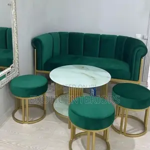 Sofa of 6seater Call