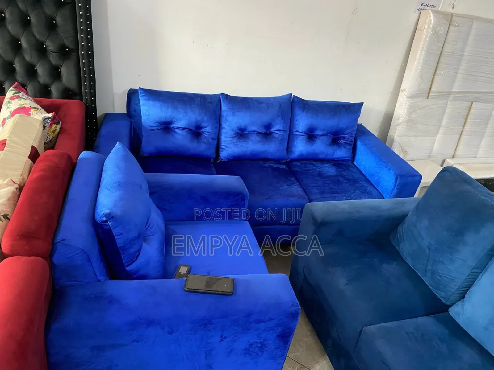 Clasiiic Blue Sofa Set