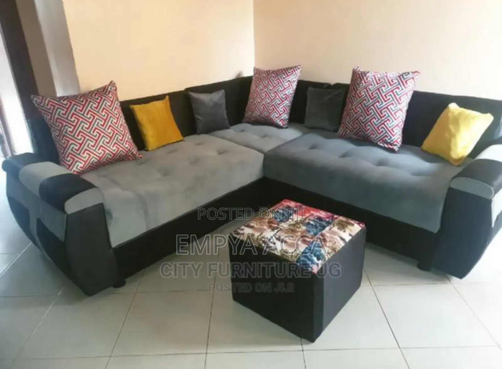 Hamalll Sofa Brand Set