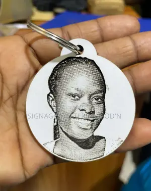 Engraved Image Key Holder