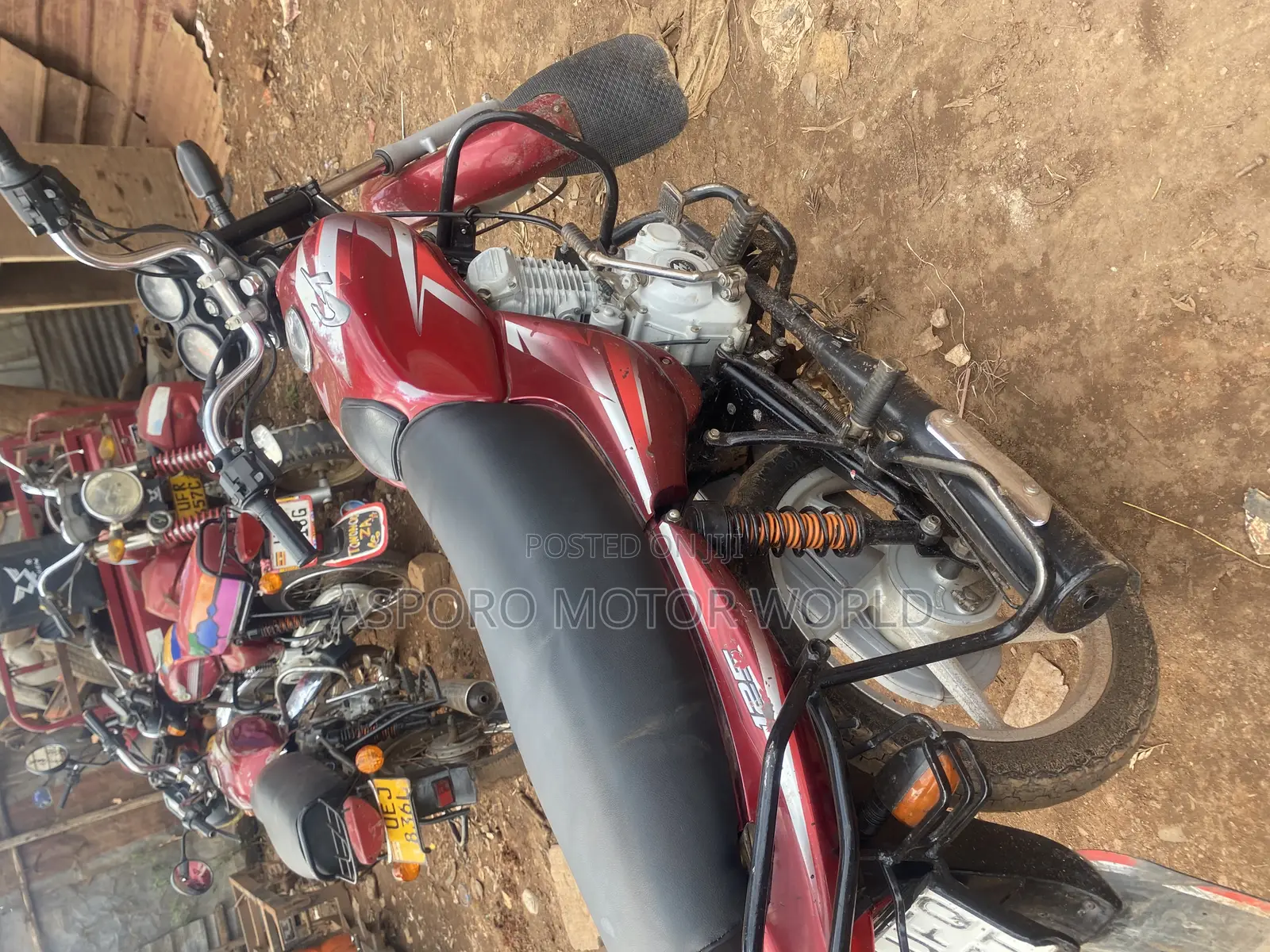 Bajaj CT 110X 2022 Red