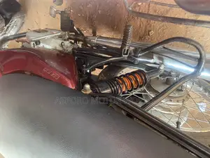Bajaj Boxer 100 2021 Red