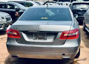 Mercedes-Benz E300 2010 Gray