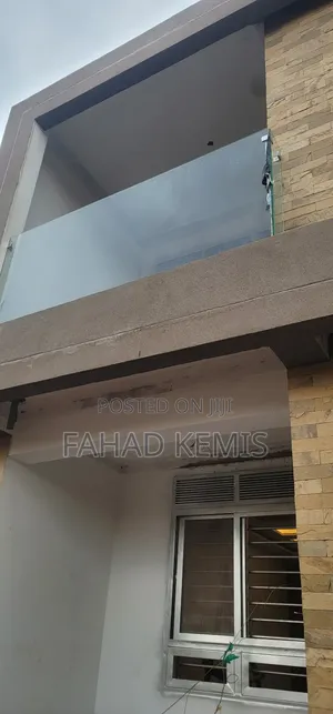Frameless Railing