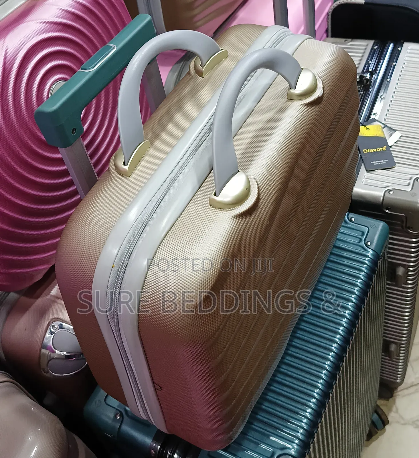 Otto Beauty Suitcase