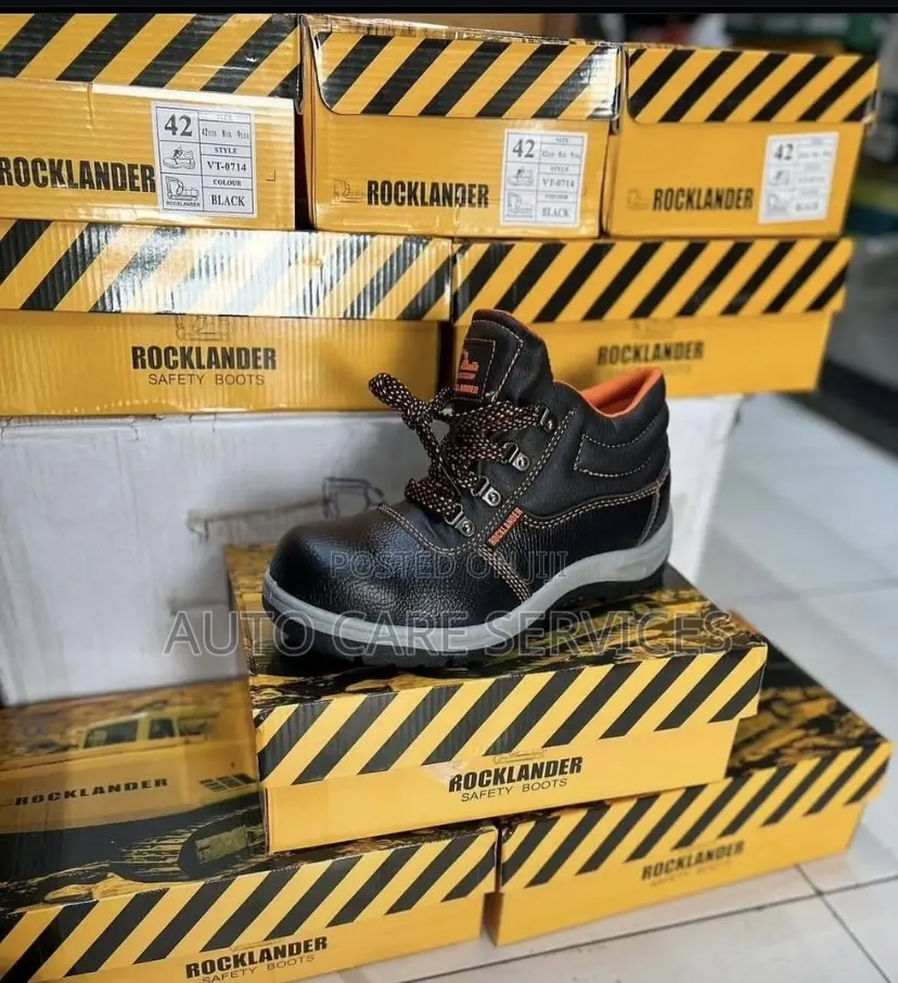 Rocklander Safety Boots