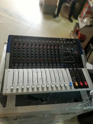 Yamaha 12 Channelproffessional Amp Mixer / Pro Series