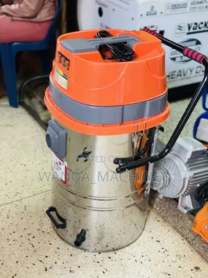 Heavy Duty 80l Professional Vacuum Cleaner