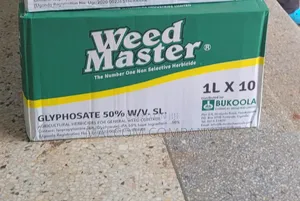 A Box of Weed Master. 1l×10 Bottles