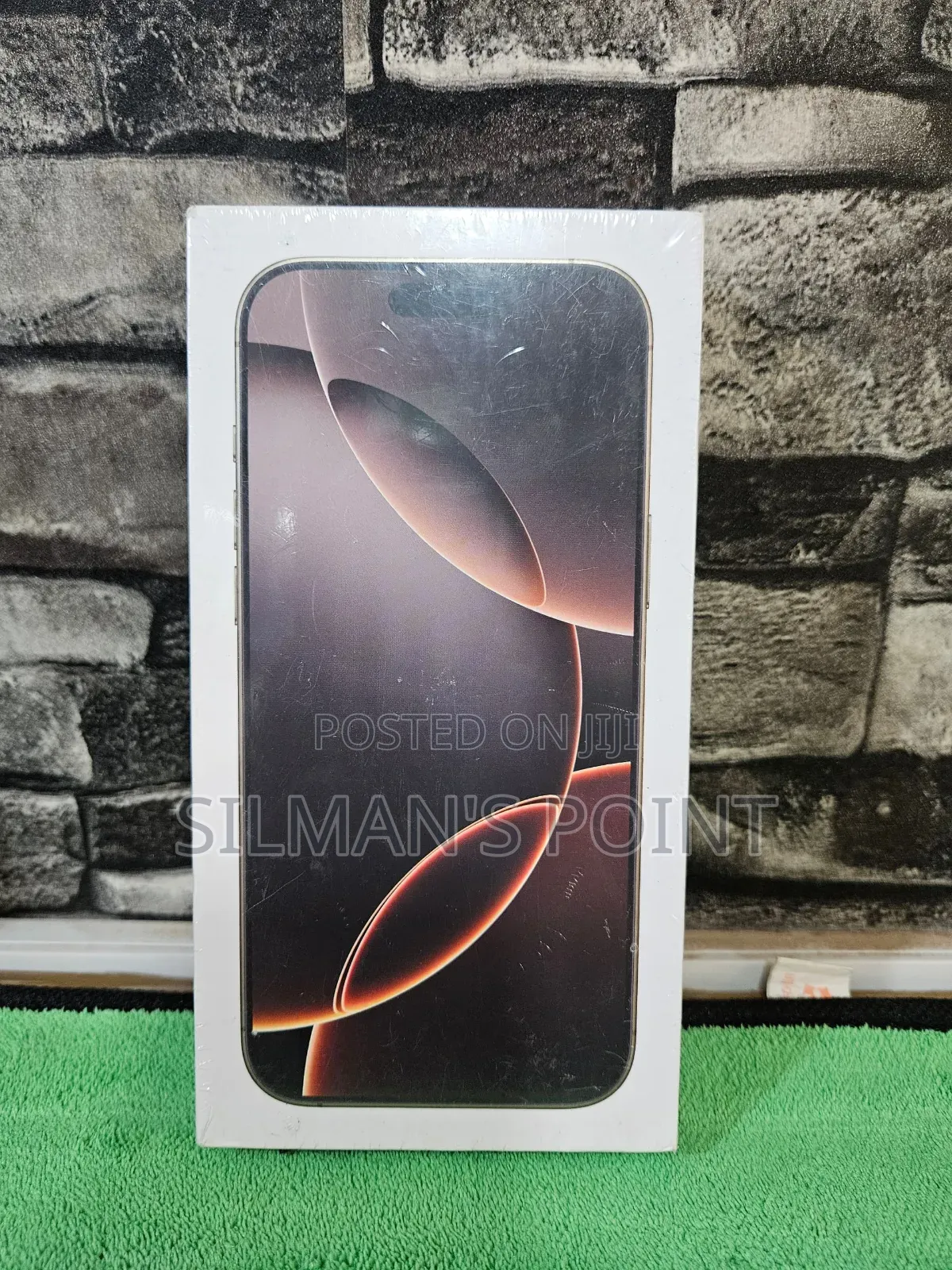 New Apple iPhone 16 Pro Max 256 GB Bronze
