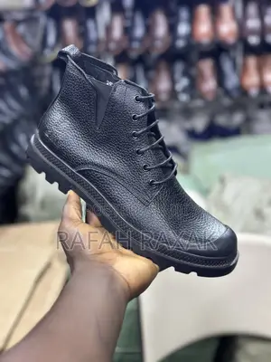 Original Black Clarks Casual Rough Leather Ankle Boots