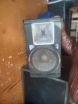 Powe Speakers 12