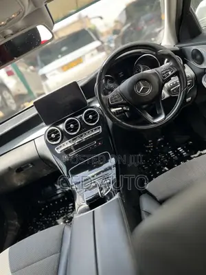 Mercedes-Benz C180 2016 White