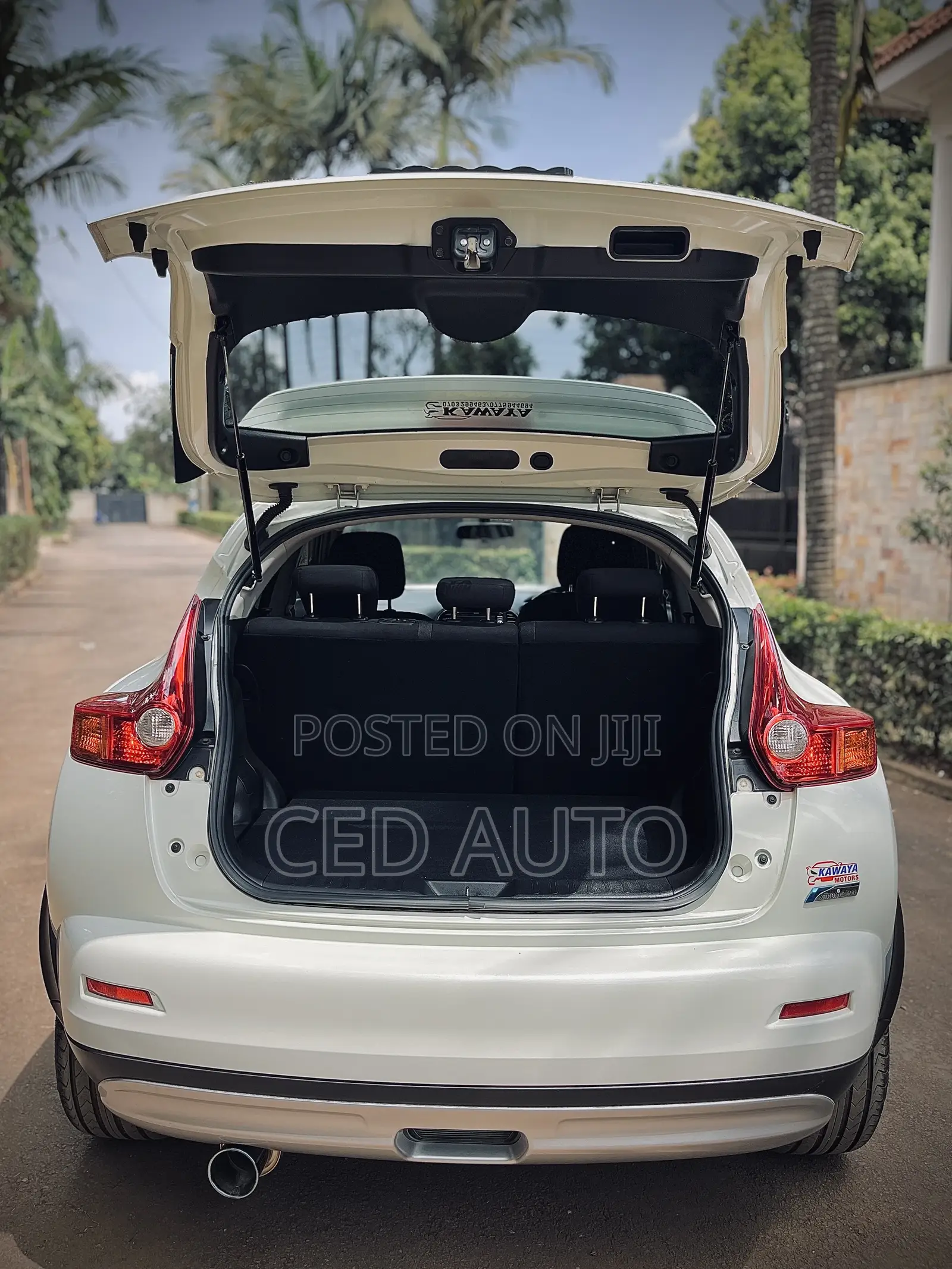 Nissan Juke 2012 White
